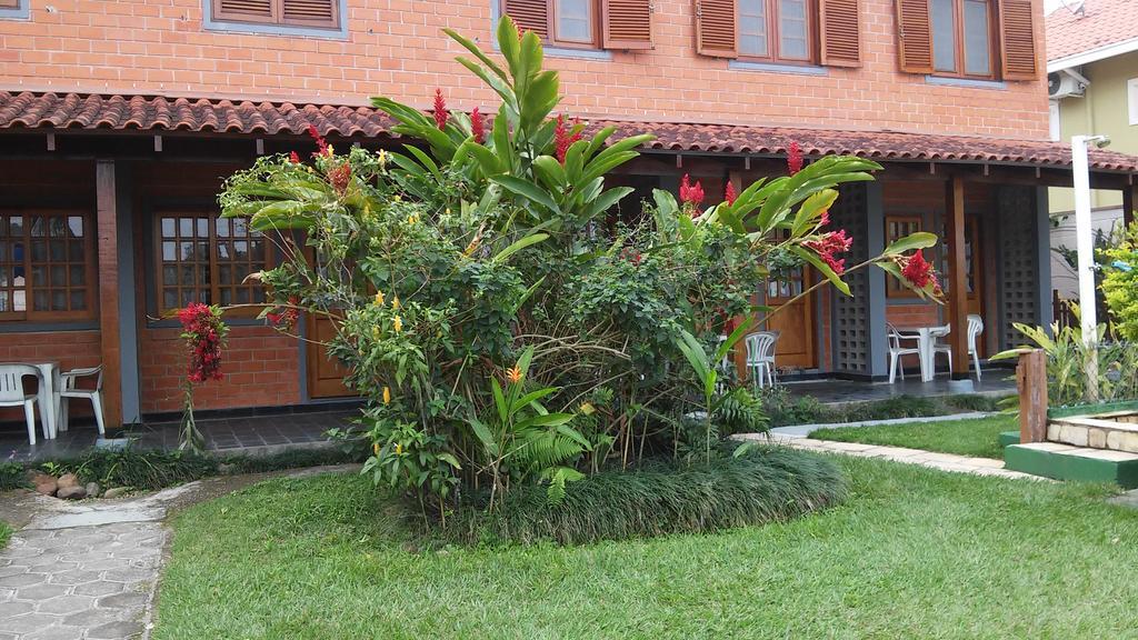 Sol E Cia Casa De Temporada Villa Карагуататуба Екстериор снимка